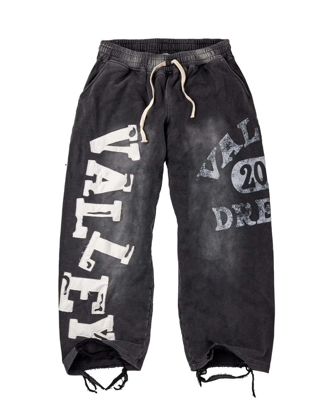 Vale Forever Black Picasso Sweats Vale Forever Black Picasso Sweats